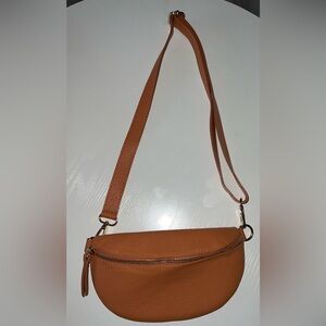 Divas Bag- belt/crossover bag